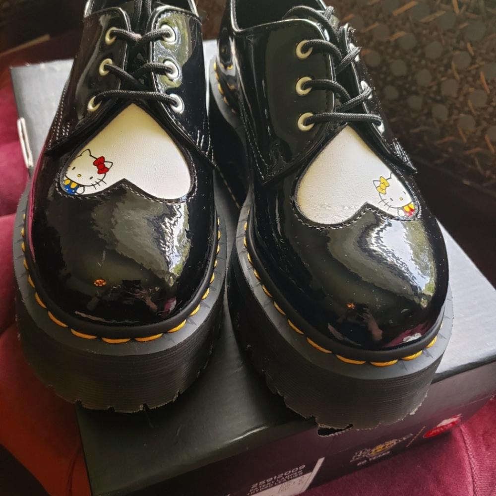 Dr. Martens Hello Kitty limited edition Mary Janes